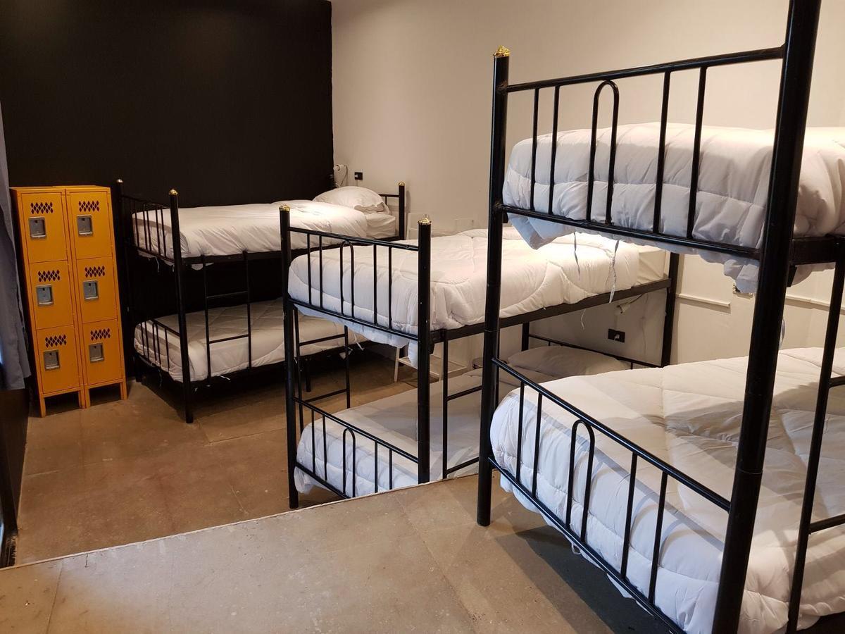 Paradise Beach Backpackers Hostel Patong Extérieur photo